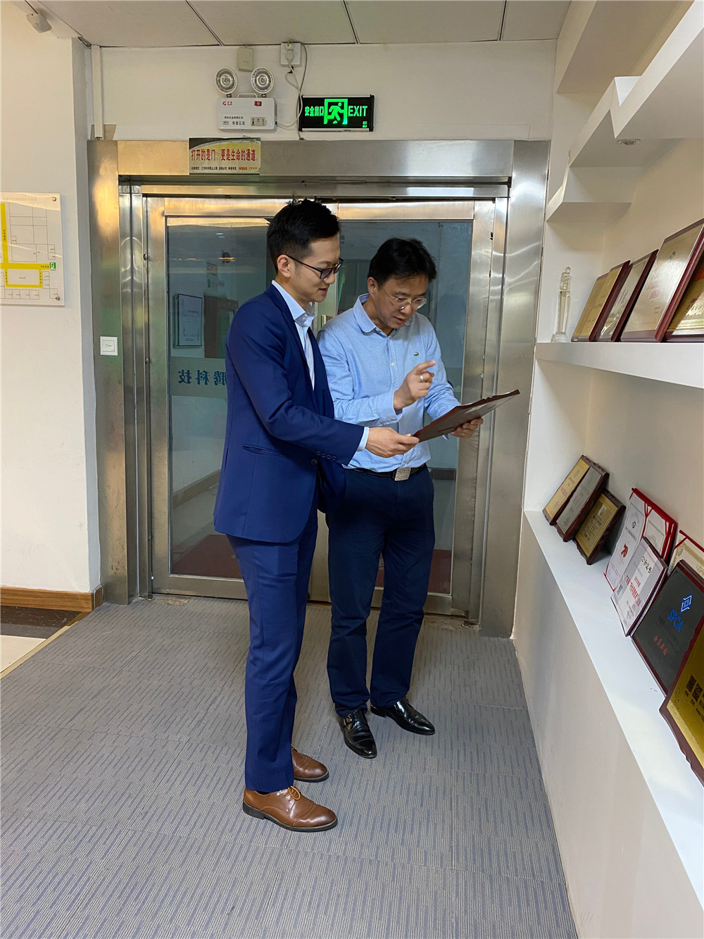 壓縮空氣組合式干燥機(jī)，壓縮空氣干燥機(jī)，冷凍式干燥機(jī)，吸干機(jī)，精密過濾器，吸附式干燥機(jī)